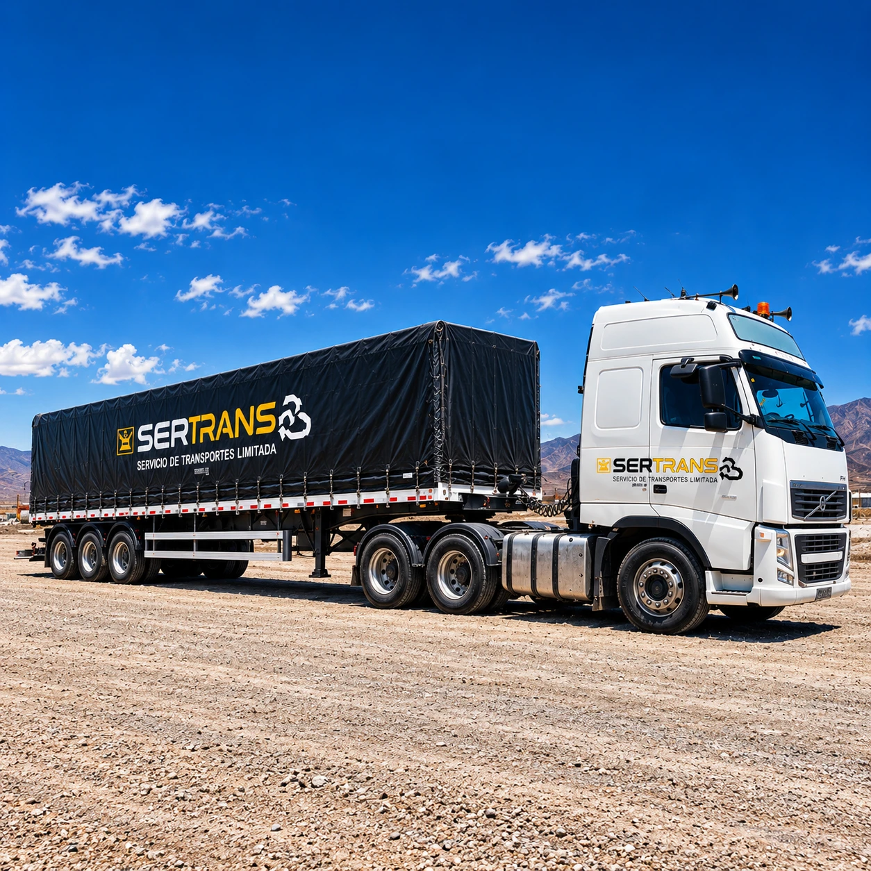 Camión SerTrans con semirremolque cortinero
